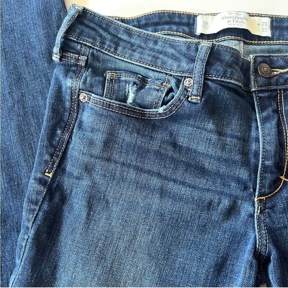 Abercrombie & Fitch Jeans Women's 8 Bootcut Dark Wash Distressed - Picture 4 of 8